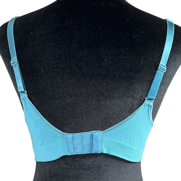 Hanes Wire Free  Padded Tee Shirt Bra Adjustable Straps Medium Turquoise Green - Picture 5 of 11
